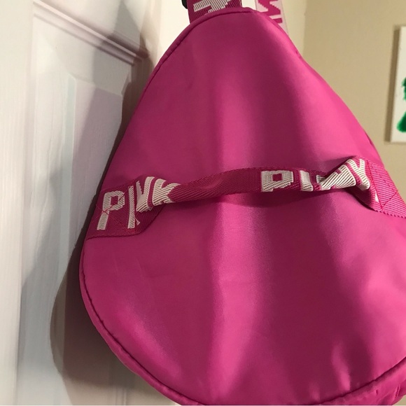 Women's Gym Duffle Bag - Picture 4 of 6